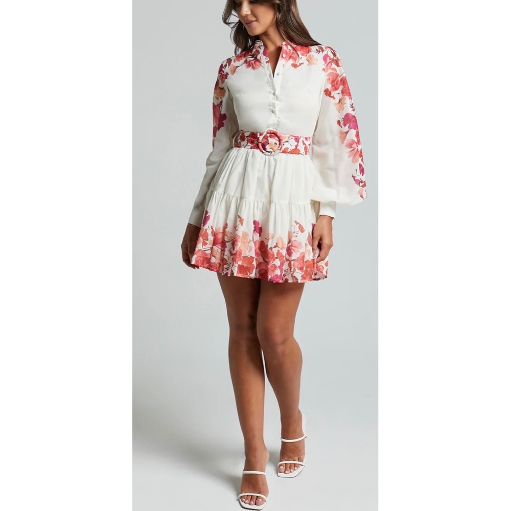 NWOT Showpo Becky Mini Dress Sz 6 Wildflower Floral Tiered Ruffle Bishop Sleeve